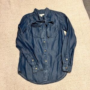 Michael Kors Chambray Denim Tie Neck Long Sleeve Blouse Gold Buttons XS